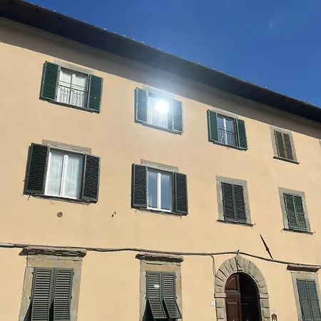 Via Ripalta 4 *